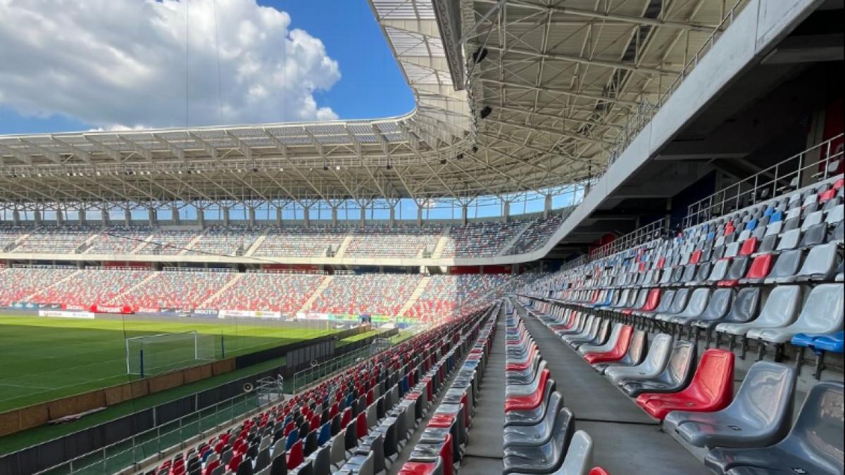 Tribune aproape goale pentru FCSB în Ghencea. Steaua a adunat mai mulți fani în Liga 2