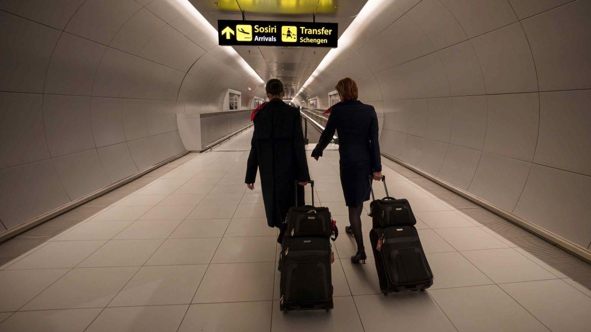 Pleci în vacanță? Cum să eviți întârzierile și cozile din aeroport
