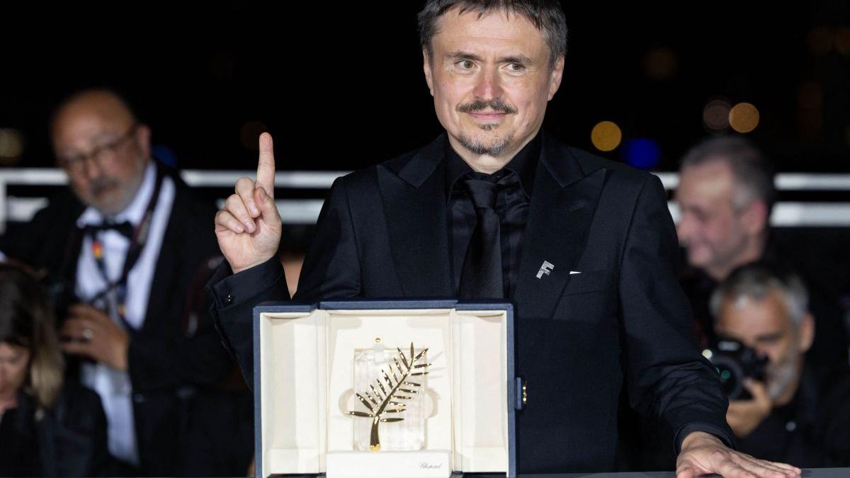 Mungiu, după triumful de la Cannes: „Nu sunt mândru de ceea ce le lăsăm copiilor noștri. Acest film este un angajament împotriva oricărei forme de fundamentalism”