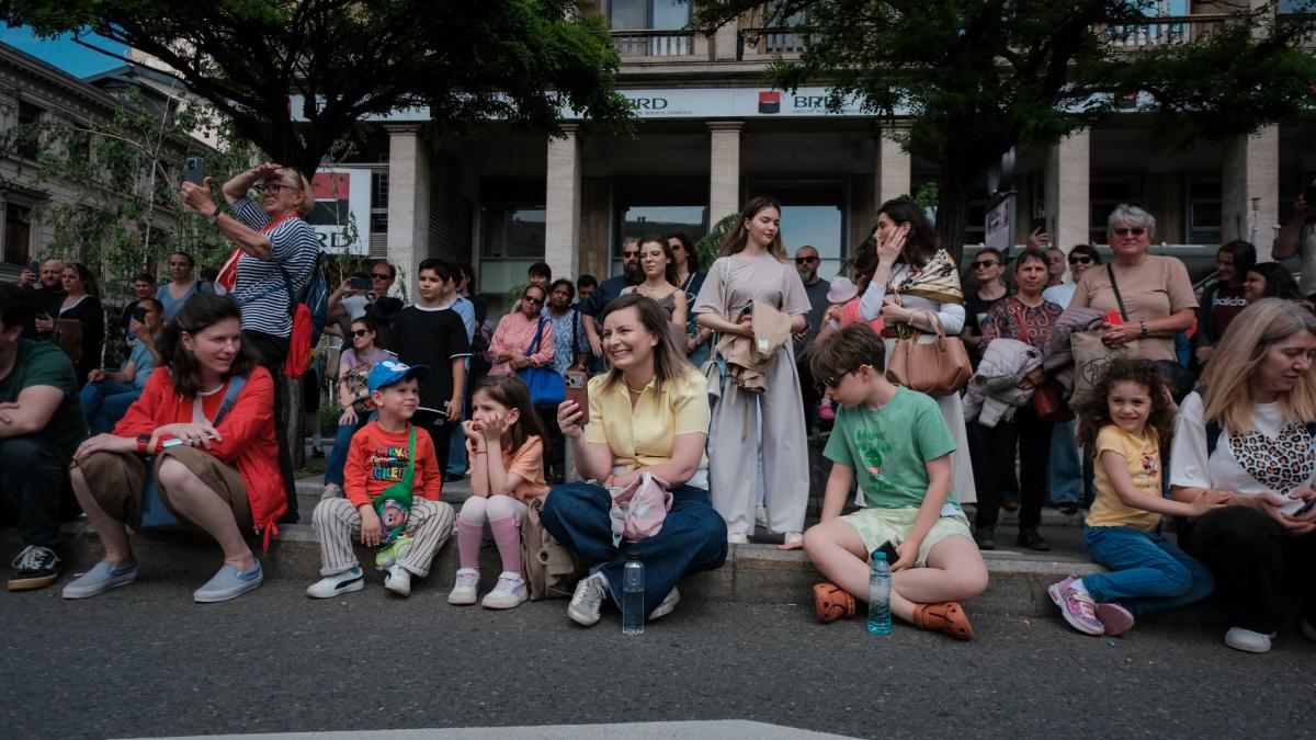 „Străzi Deschise” revine cu un program spectaculos pentru copii în București: zeci de activități gratuite pe Calea Victoriei
