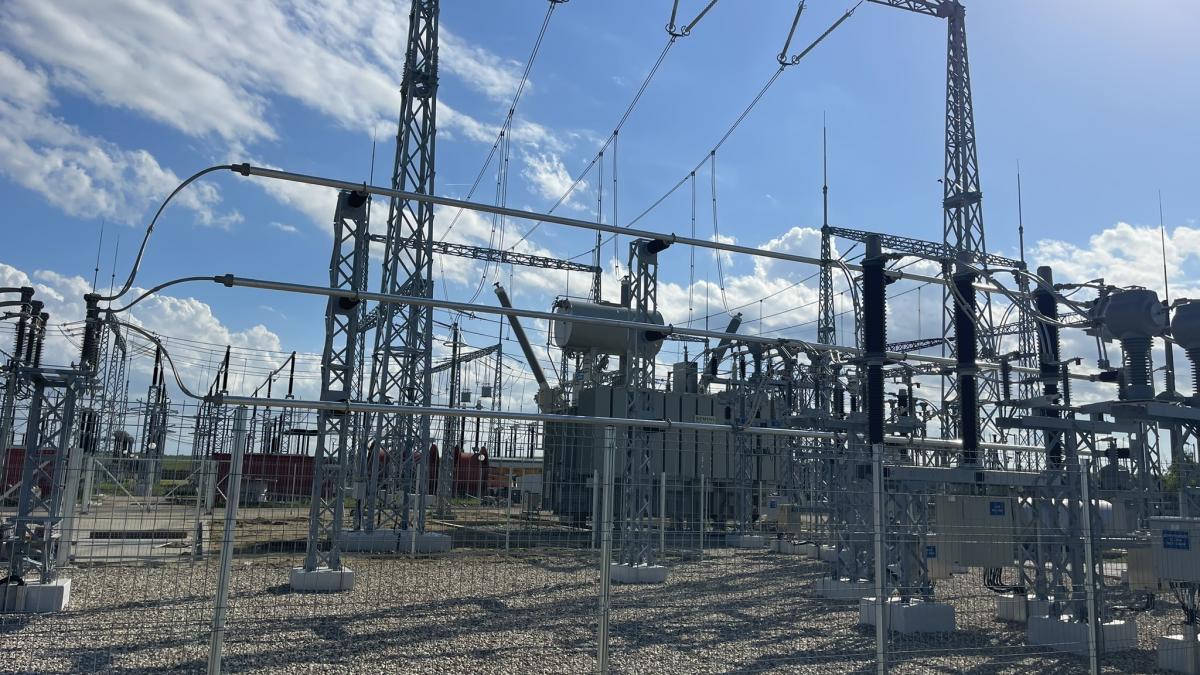 Transelectrica activează la Bradu una dintre cele mai importante investiții energetice din ultimii ani
