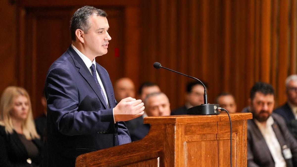 Numirea lui Eugen Tomac, la un pas de Curtea Constituțională: Ce reguli ar fi fost încălcate