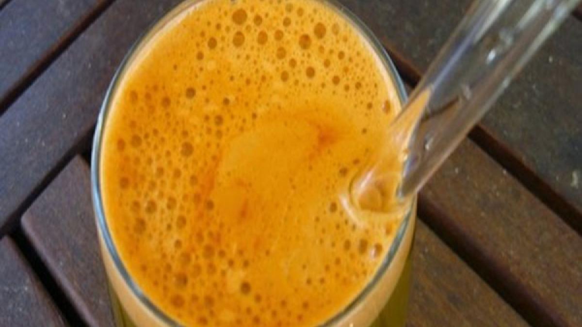 Băutura simplă cu efect antiinflamator. Combinația de turmeric și ghimbir care a cucerit internetul