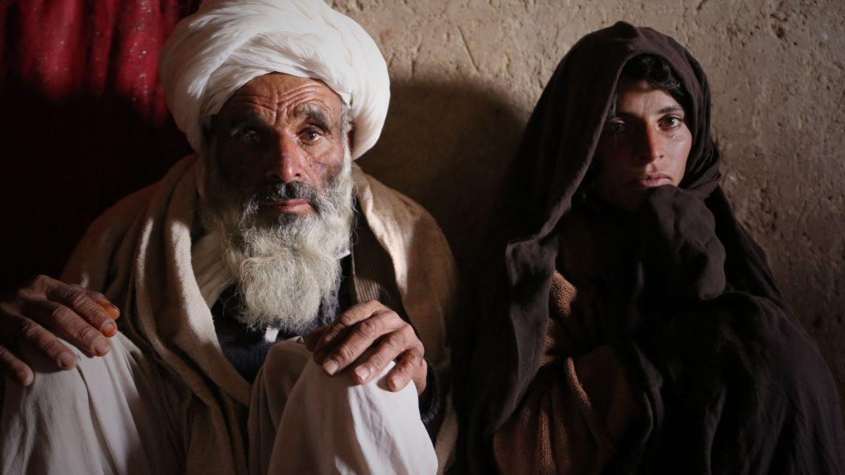 Noi restricții în Afganistan: angajați ai ONG-urilor și ai ONU, reținuți din cauza bărbilor prea scurte