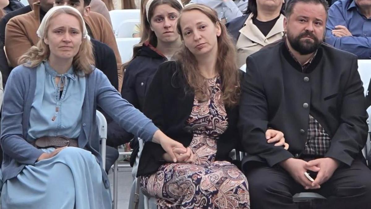 Familia Samson și lupta cu autoritățile suedeze: "Întoarcem oglinda spre ei, ca să-și vadă ororile și greșelile"