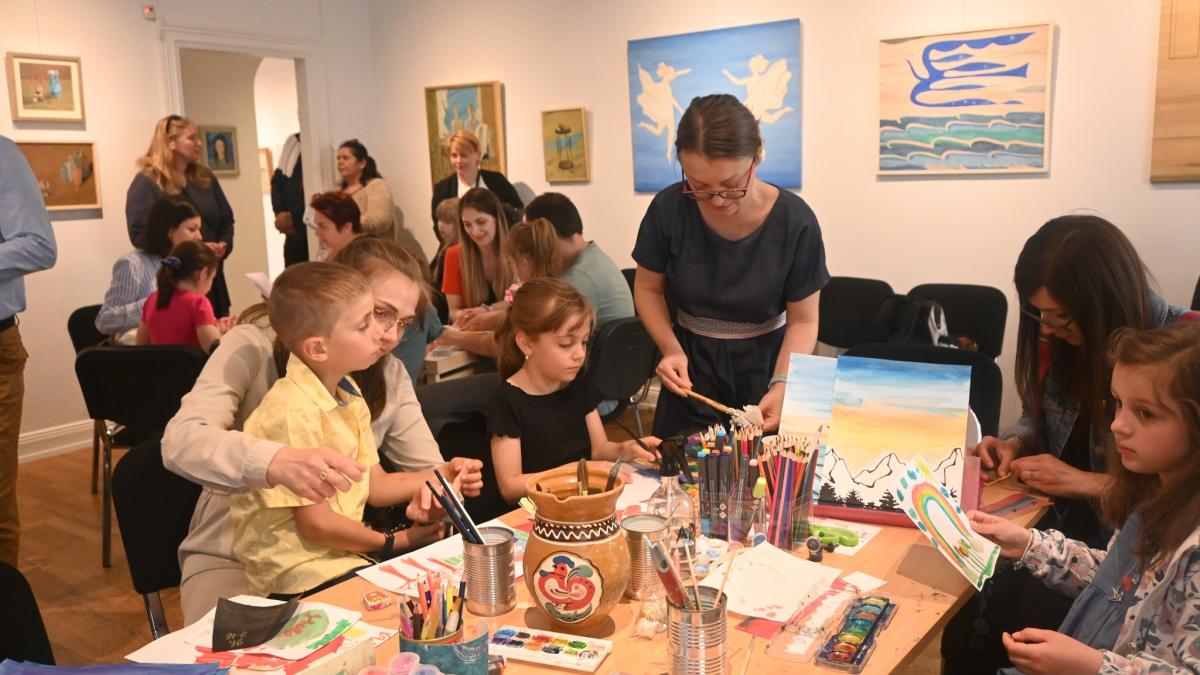 Ateliere de creație pentru copii la Muzeul Satului: Au început înscrierile