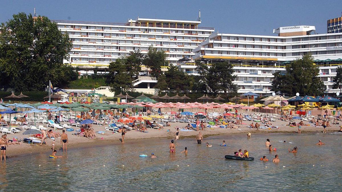 Cât costă ACUM o vacanță pe litoral: Stațiunea unde cinci nopți ajung la peste 9.200 de lei