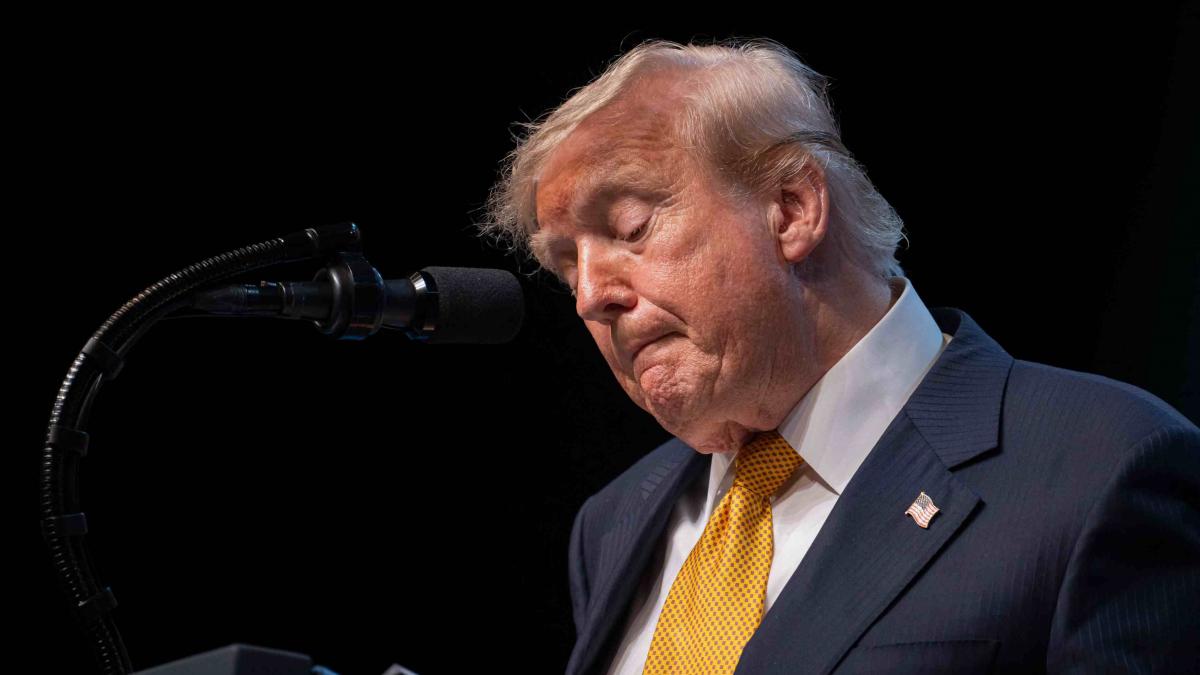 Trump a vrut un acord, Iranul i-a întins o capcană. Șeful Casei Albe, învins în „Arta Negocierii”
