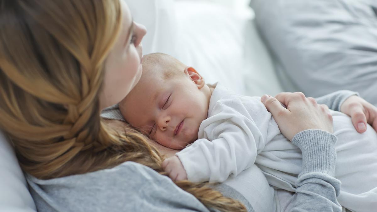 Vârsta „perfectă" pentru a avea un copil: mit biologic sau realitate medicală?