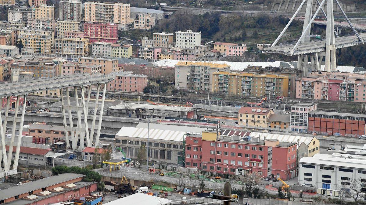 Verdict în dosarul tragediei podului Morandi din Genova. Fostul șef al companiei de autostrăzi, condamnat la 12 ani de închisoare