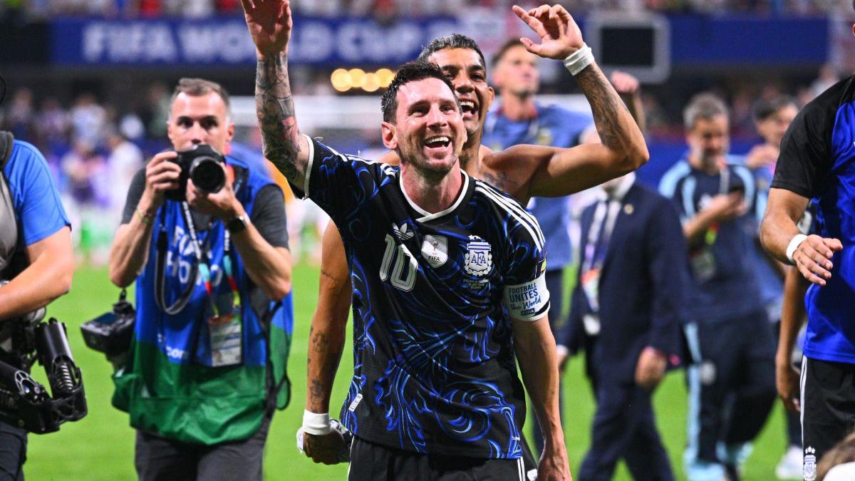 Regele Messi ridică Argentina din morți în ultimele minute și merge în finală. Anglia, îngenuncheată
