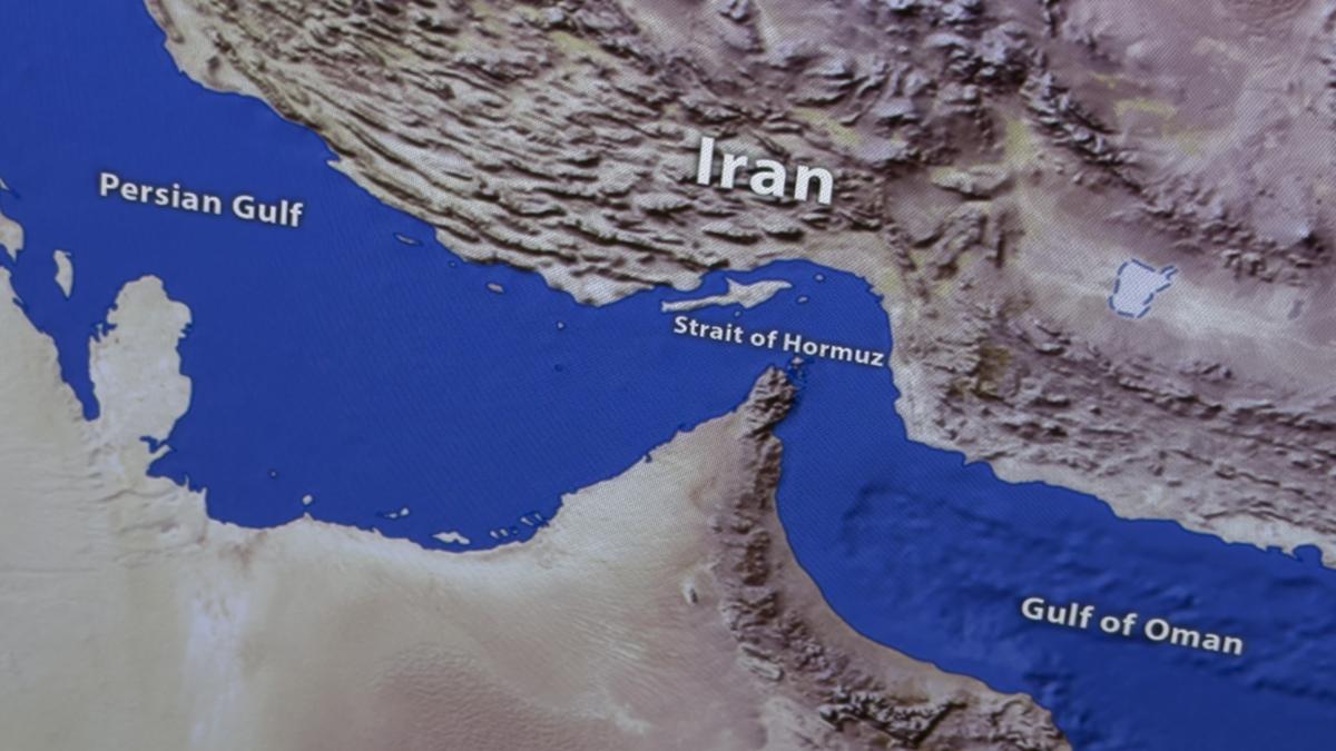 Iranul nu cedează. Teheranul neagă existența unui acord pentru redeschiderea Strâmtorii Ormuz