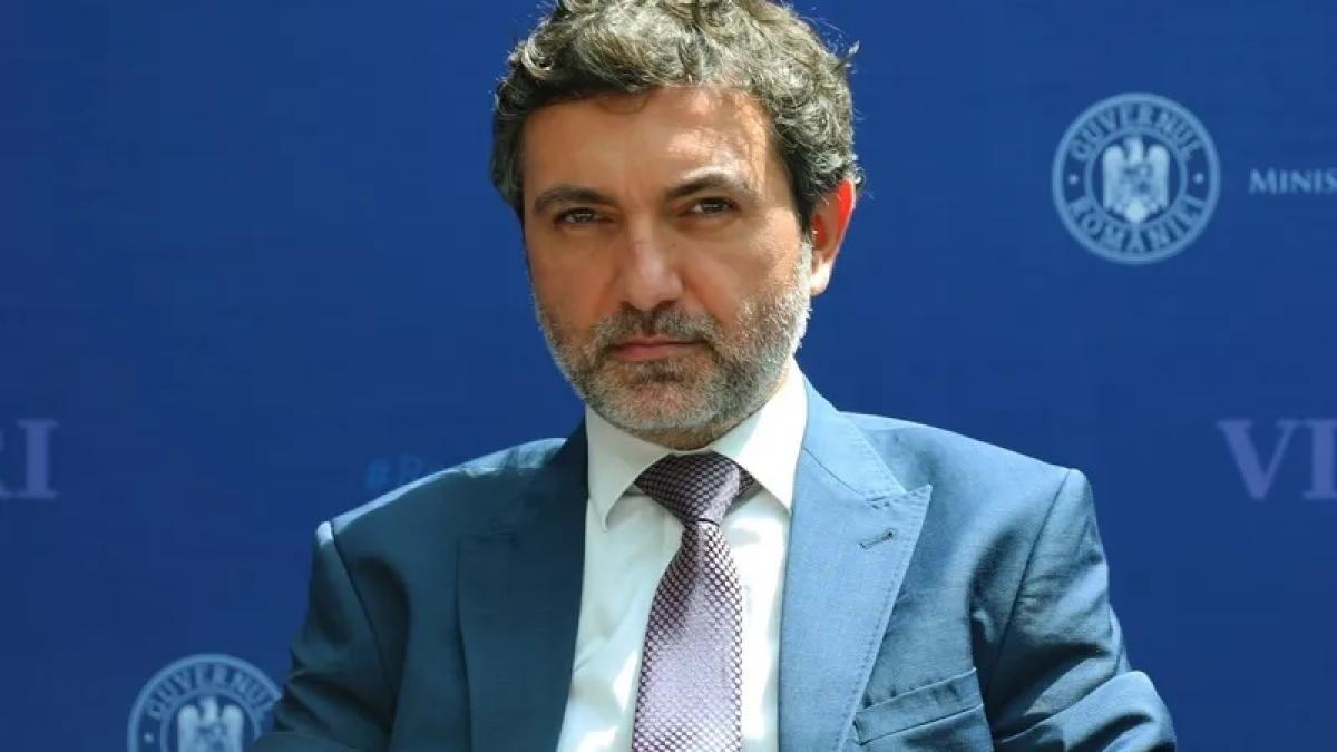 USR l-a tăiat pe Ghinea de la „alocație”. Banii de la stat, încasați acum de un maestru al sinecurilor