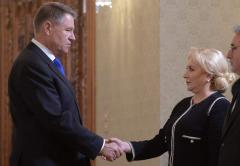 Surse: Klaus Iohannis îi va cere premierului Viorica Dăncilă restructurarea Guvernului