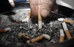 Piata muncii  -  Firmele pot refuza angajarea fumatorilor