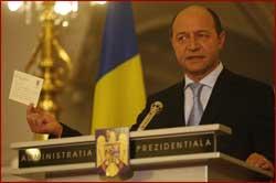 Razboi - Basescu ii atacape liderii PSD