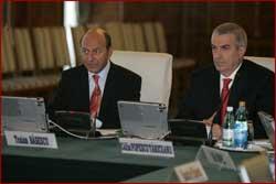 Romanii din Irak - Basescu stia, Tariceanu nu