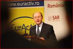 Discurs despre economie - Basescu face o pauza in razboiul cu toata lumea