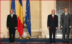 Ceasul lui Băsescu a stat... 5, 4, 3, 2, 1... Văcăroiu, preşedinte