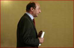 Intalnire: Sfetnici - ziarişti pentru Băsescu