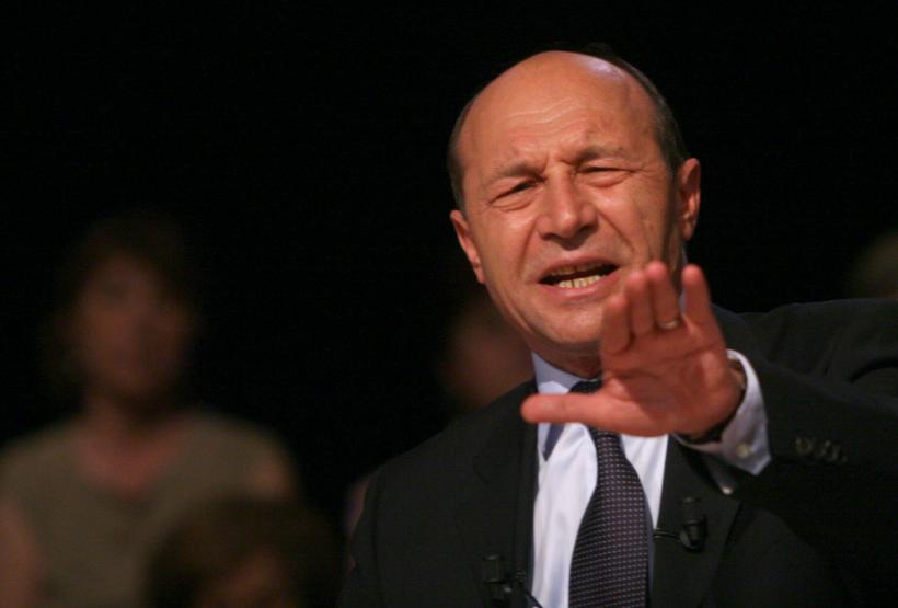 Boicot şi plăngere penală contra lui Traian Băsescu