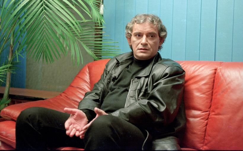 ADRIAN PINTEA 18360232