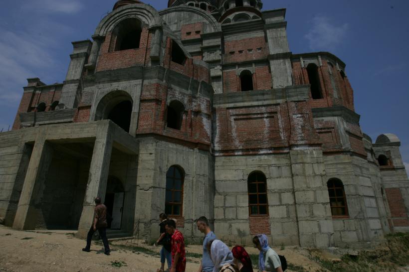 MĂNĂSTIREA HĂNCU 18361359