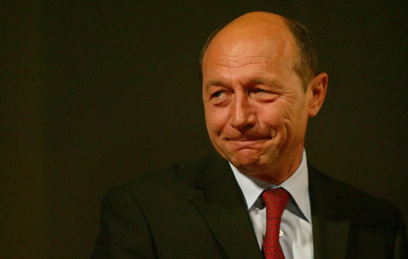 &quot;Traian Băsescu, in cădere liberă