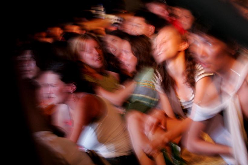 CADETII ŞI VETERANII AU ASEDIAT VAMA 18361675