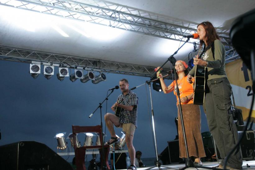 CADETII ŞI VETERANII AU ASEDIAT VAMA 18361680