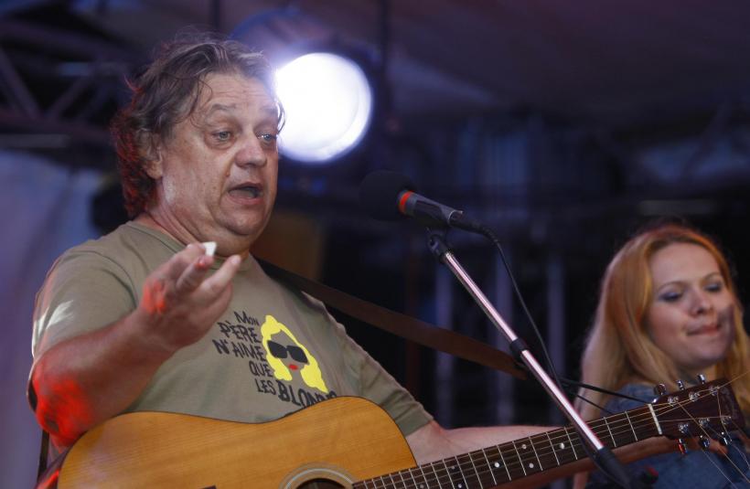 CADETII ŞI VETERANII AU ASEDIAT VAMA 18361693