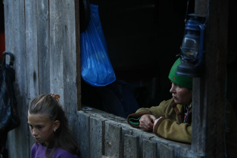 BĂŢEŞUL, LA RĂSCRUCE DE DRUMURI 18361752