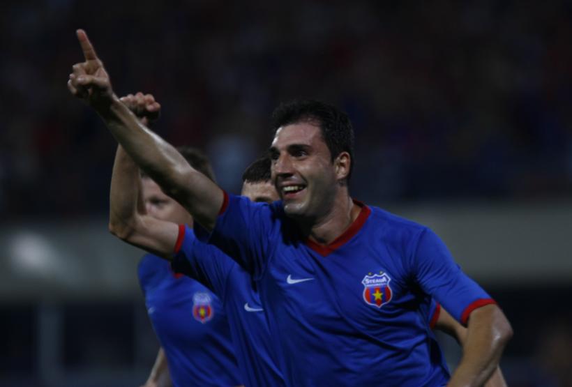 Steaua  -  Bate 2-0: Visul merge mai departe