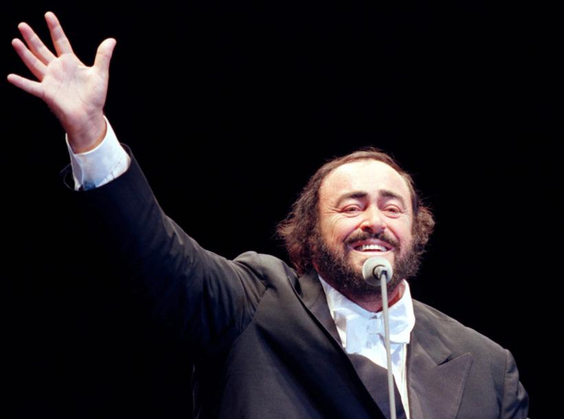 Pavarotti - Adio de la marele tenor