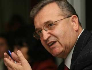 Vasile Puşcaş : Romănia se comportă in U.E. ca o ţară de rangul al treilea