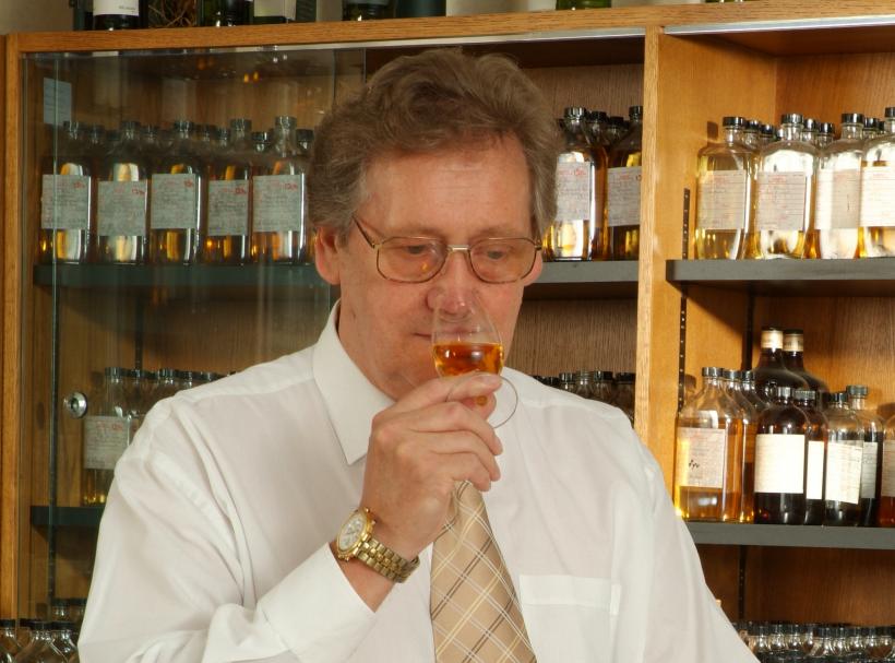 Domnul Robert Hicks sau Whisky-man