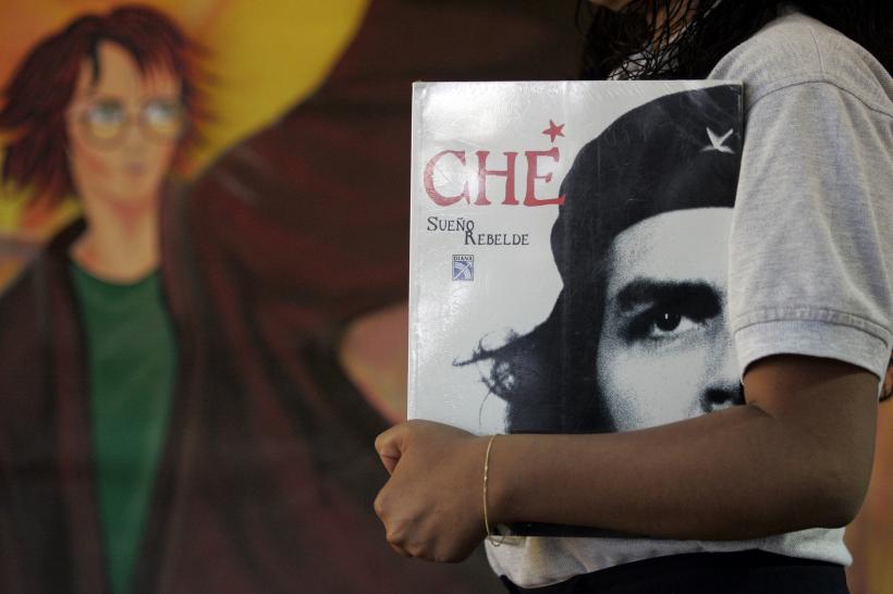 Poemele lui Che Guevara publicate in Guatemala
