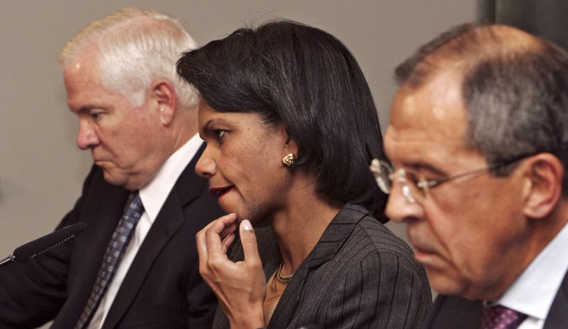 Condoleezza Rice vrea instituţii democratice in Rusia