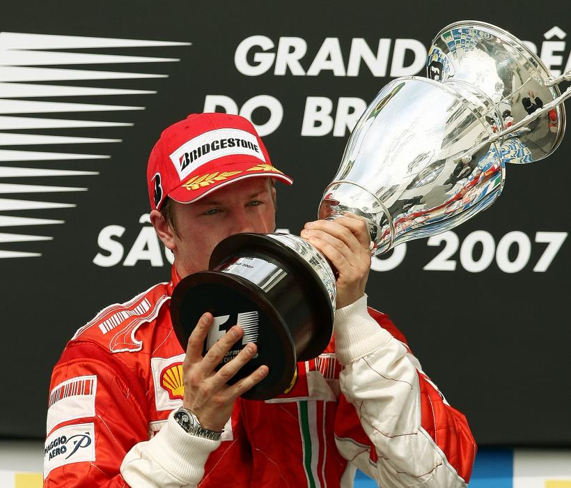 Formula 1 - Kimi Raikkonen s-a impus la Sao Paolo
