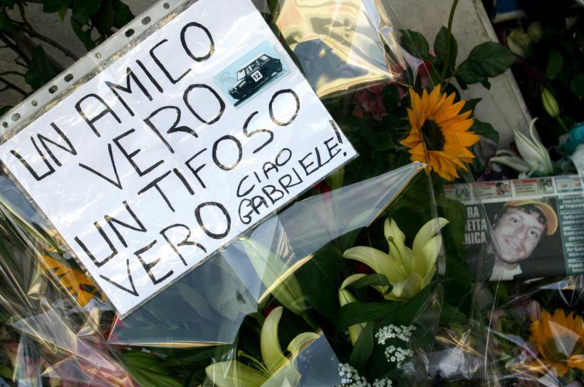 Italia - Ultim omagiu fanului ucis