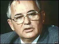 Gorbaciov către UE: Dezvoltaţi parteneriatele cu Rusia!