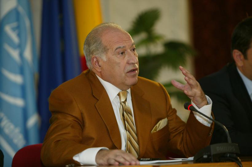 Cazul Tokes - Băsescu, criticat de Dan Voiculescu