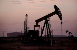 Posibila recesiune din SUA scade preţul petrolului