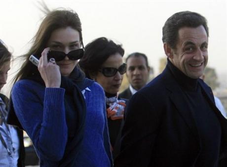 Sarkozy şi Bruni s-au căsătorit în secret, la Elysee!