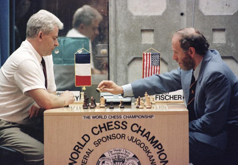 A murit Bobby Fischer