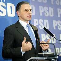 Mircea Geoană: Traian Băsescu e lipsit de bun simţ. Sfidează toţi românii