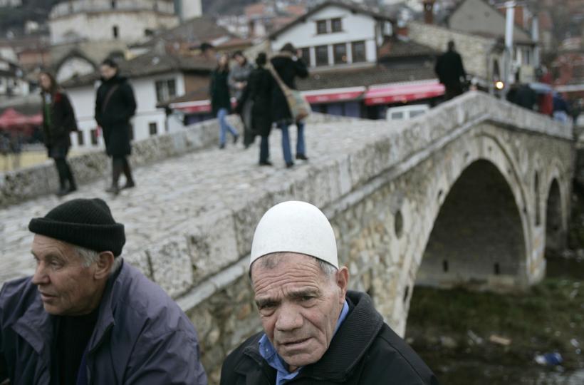 Kosovo: Butoi cu pulbere