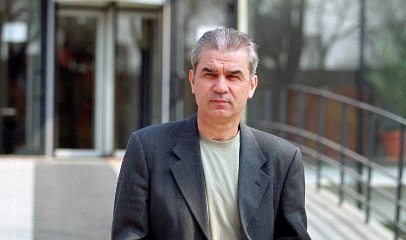 Anghel Iordănescu lasă fotbalul pentru funcţia de senator