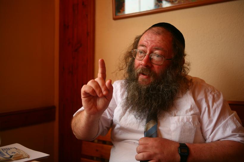 Un rabin acuză - Afaceri cu cimitire evreieşti