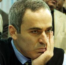 Rusia/ Simpatizanţi ai lui Garry Kasparov, arestaţi de poliţie